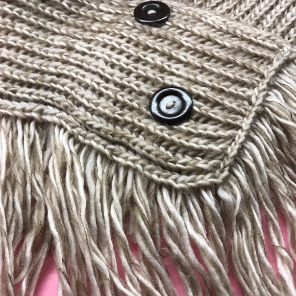 poncho handmade button fringe cape tan brown nude ombré bohemian gypsy glam doll - Picture 3 of 9